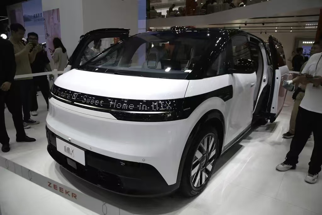 ZEEKR MIX (图4)