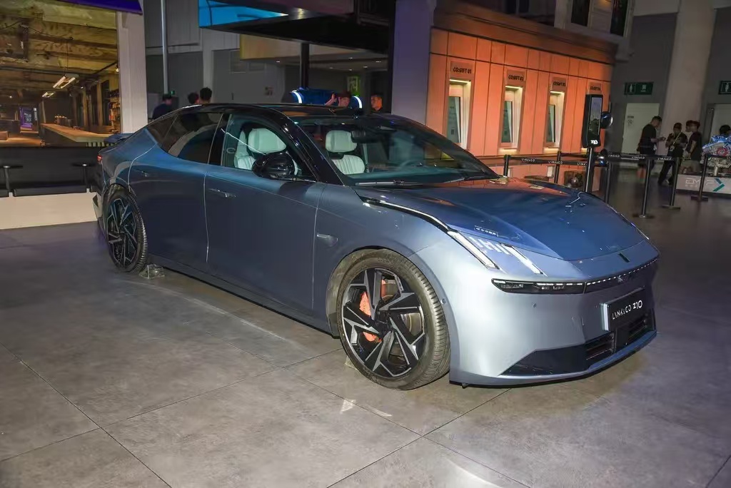 LYNK&CO Z10(图1)